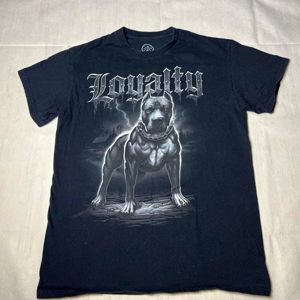 Black cotton graphic tee with pit bull graphic